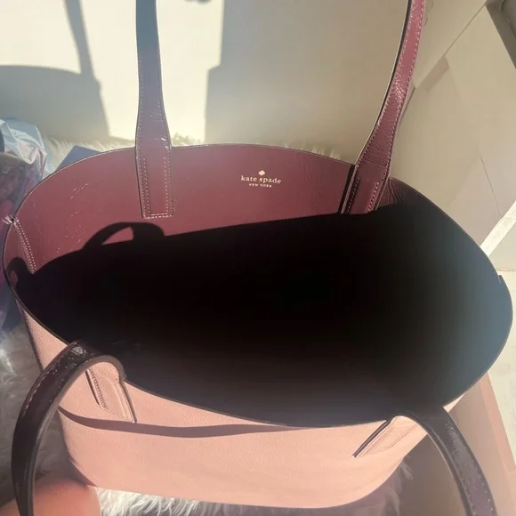 Kate Spade large reversible tote bag with matching wallet - Picture 6 of 15